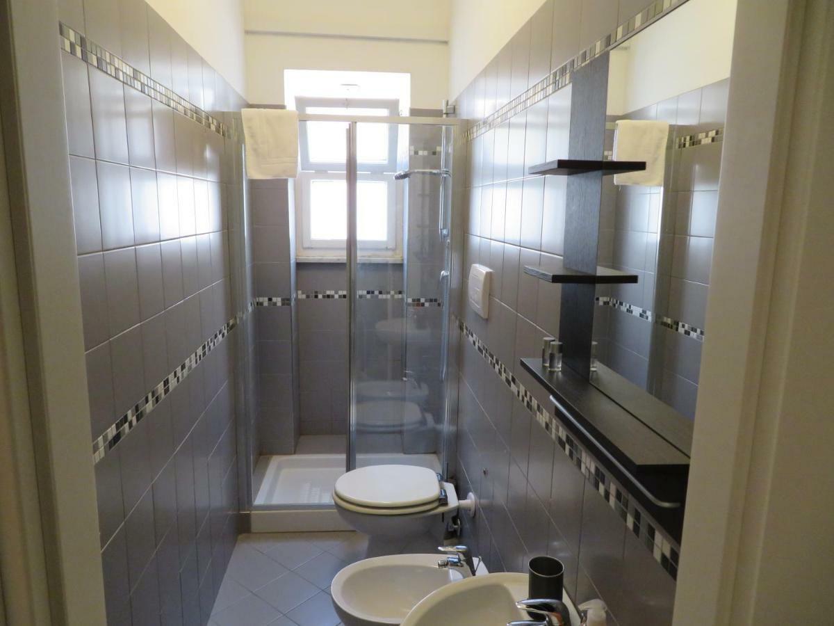 Center Alojamento de Acomodação e Pequeno-almoço Salerno
