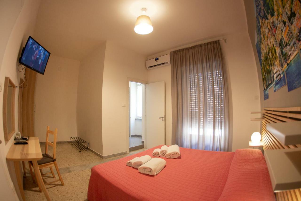 Center Alojamento de Acomodação e Pequeno-almoço Salerno